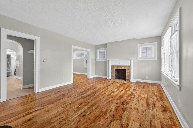 Foto del edificio - 1123-1125 S Ohio Ave