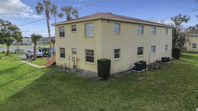 Building Photo - 694 Michigan Ct
