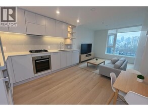 Building Photo - 311 Alderson Ave