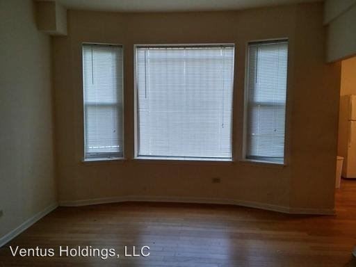 Building Photo - 6034-6052 S Prairie Ave
