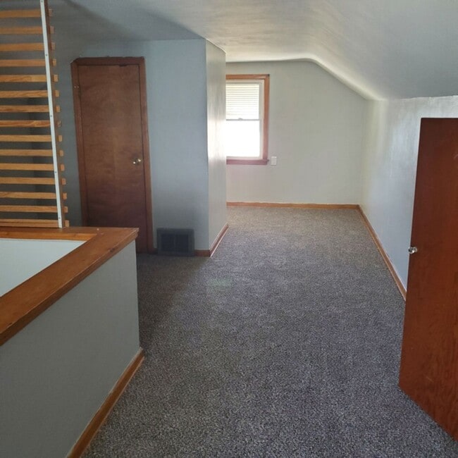 Building Photo - 3BDRM HOUSE FOR RENT