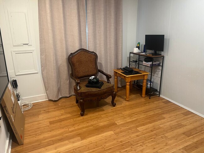 Foto del edificio - 8226 Castlebury Ter