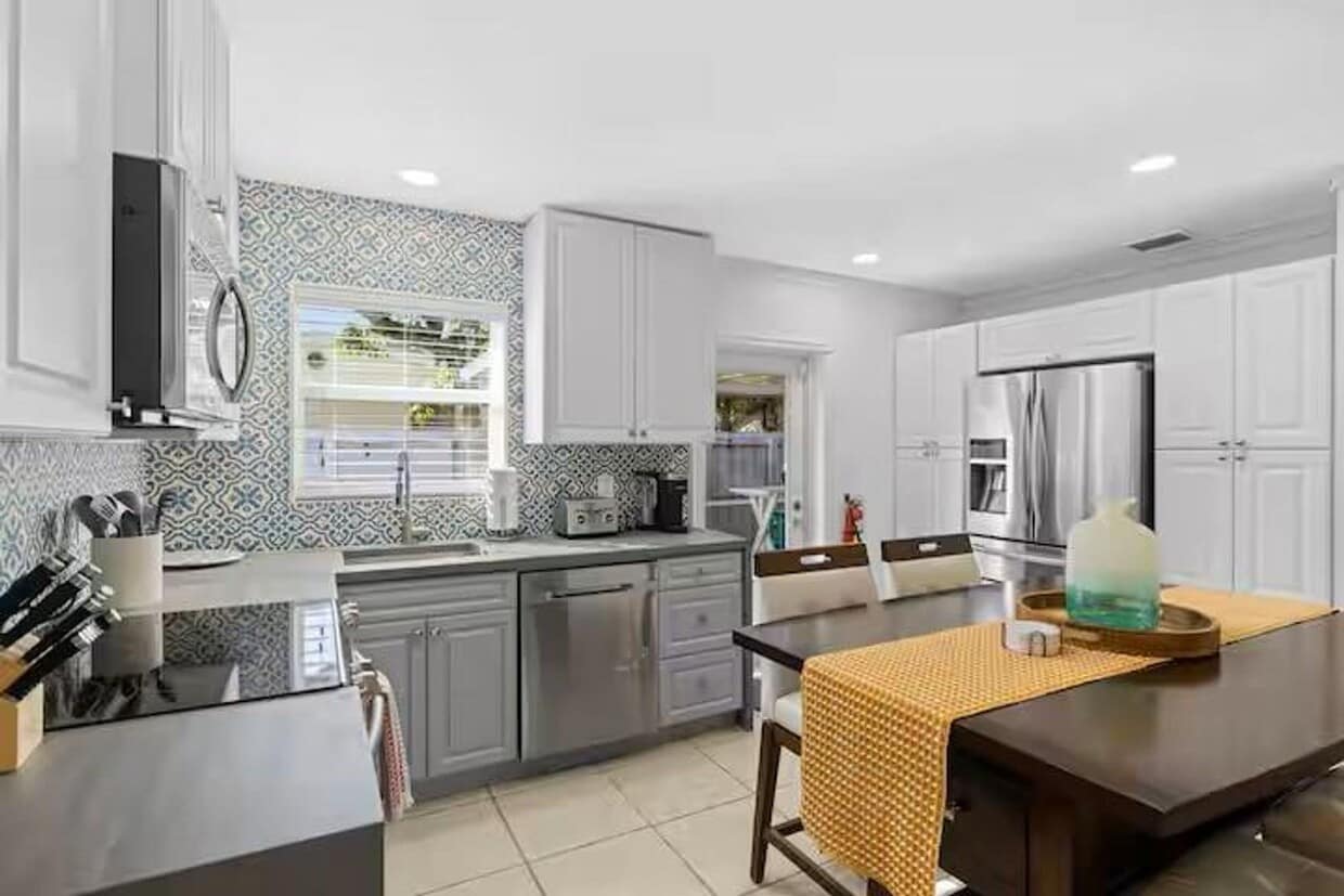 Photo - 2601 NE 9th Terrace, Wilton Manors, FL 33334