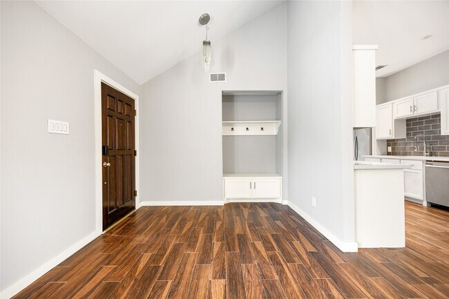 Foto del edificio - 5122 Prairie Creek Dr