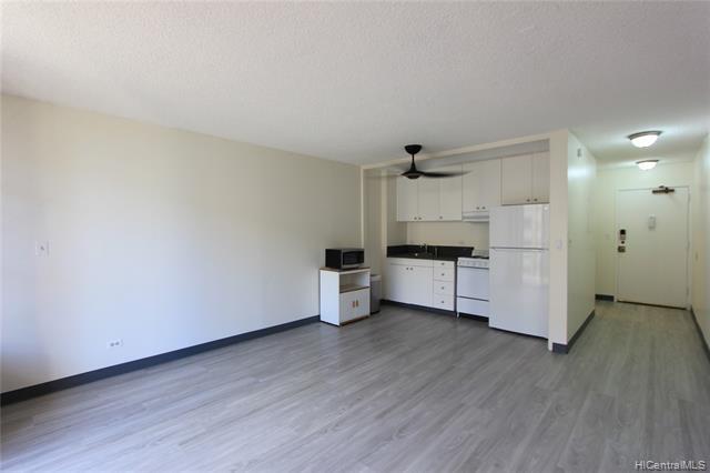 Primary Photo - 2345 Ala Wai Blvd