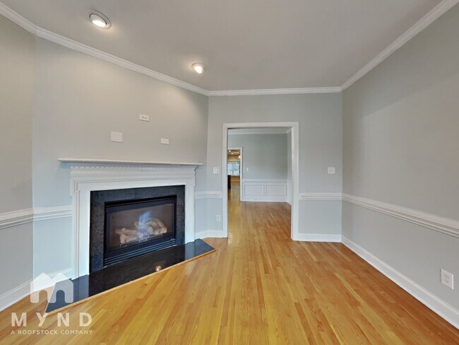 Foto del edificio - 431 Broadmoor Way