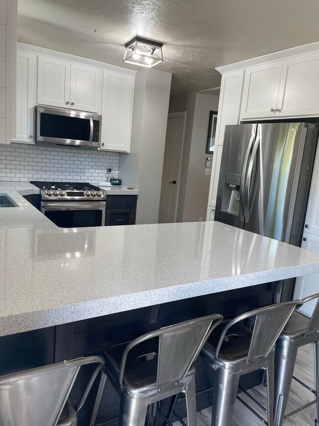 Foto del edificio - 1011 W 600 S