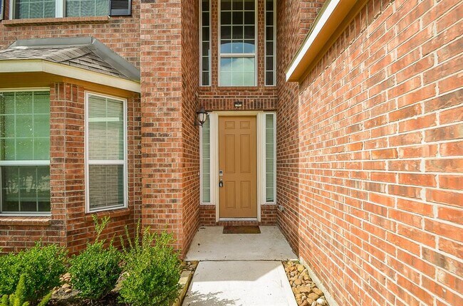Building Photo - 4915 Woodbury Mill Dr