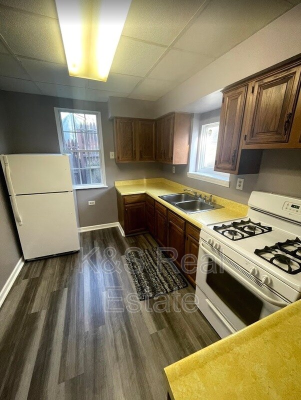 Building Photo - 750 Lillian St