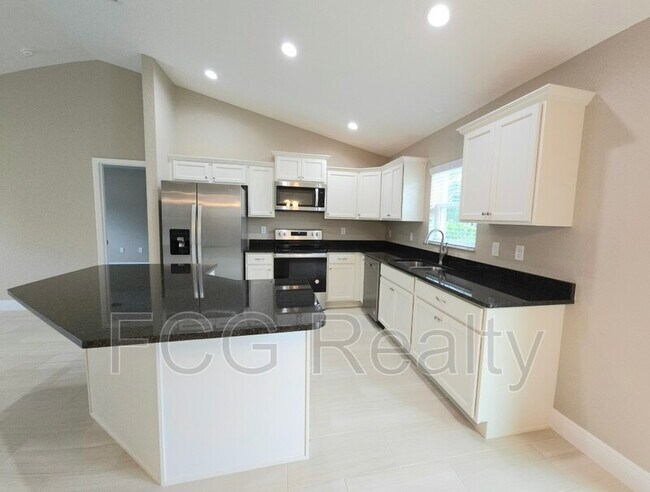 Building Photo - 3790 SW 137th Pl