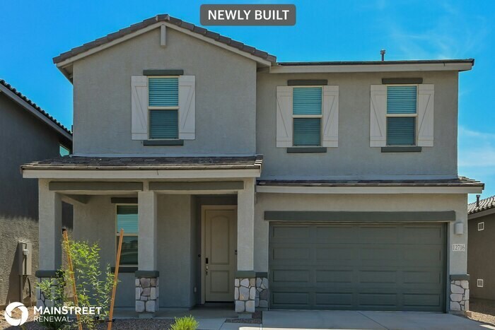 Foto principal - 12716 N Watkins Ave