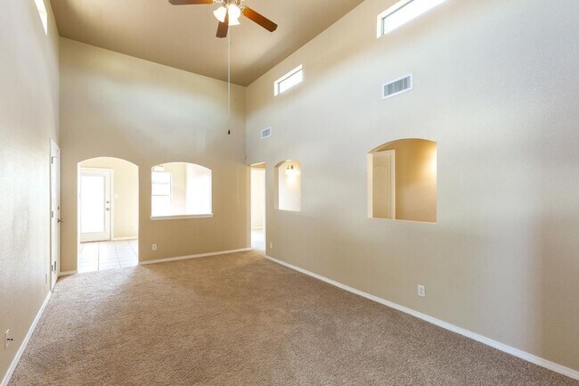 Foto del edificio - East El Paso 3 bed Refrig A/C next to Park!