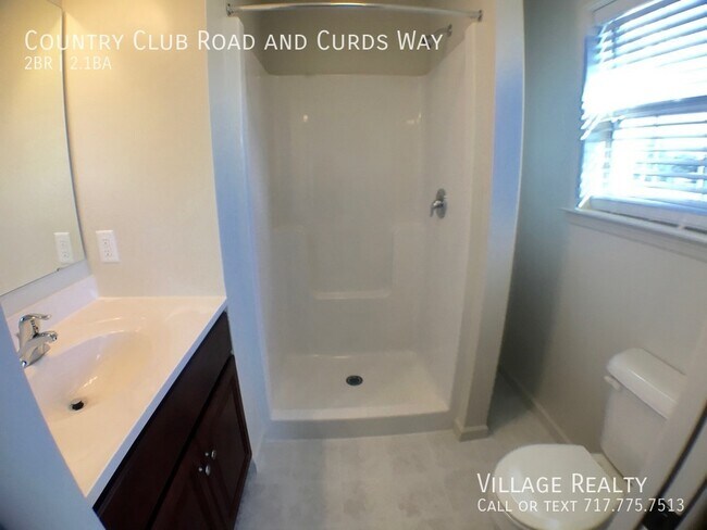 Building Photo - Spacious 2 bed, 2.5 bath Townhome with Gar...