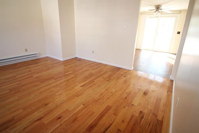 Building Photo - 90 Franklin St