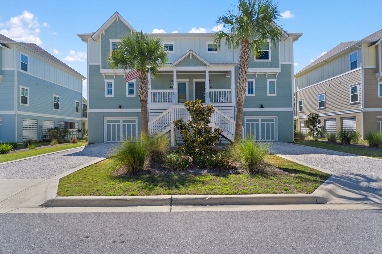 Primary Photo - 6635 Carlinga Dr