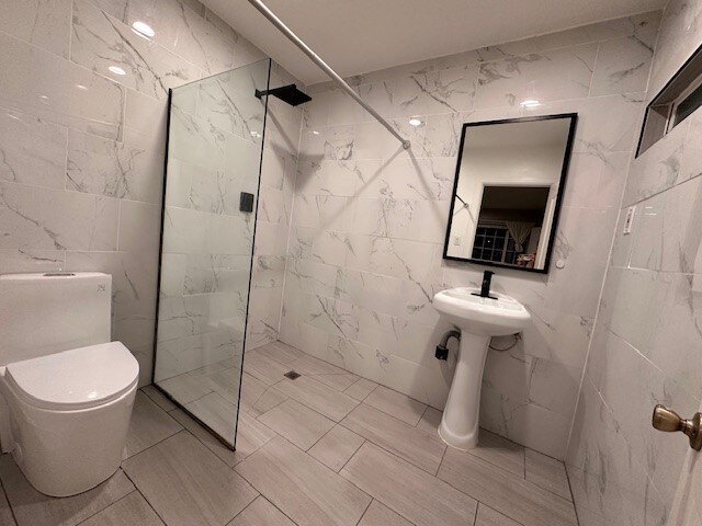 Foto del edificio - 8142 7th St