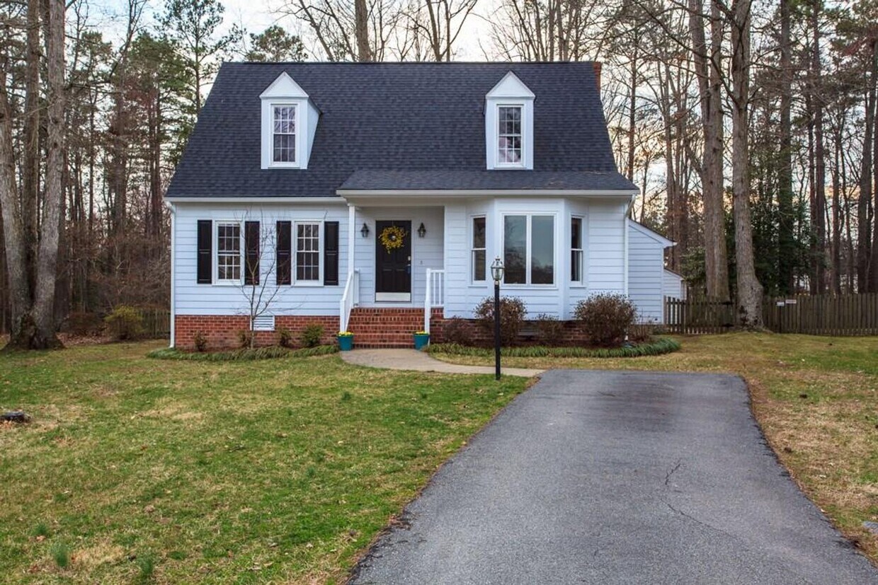 Foto principal - Price Drop on Beautiful 3 Bedroom, 2 Bathr...