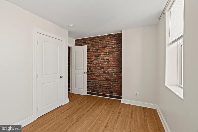 Foto del edificio - 618 South St