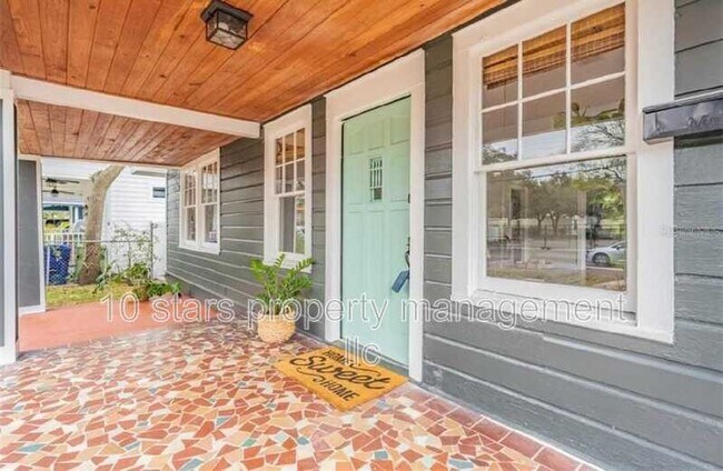 Foto del edificio - 103 1/2 W Frances Ave