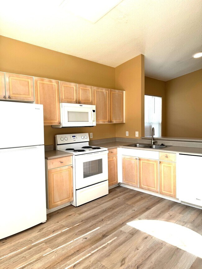 Foto del edificio - 19111 Harbour Vista Cir