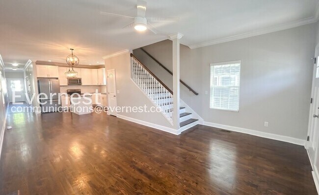 Foto del edificio - 506 Eastboro Dr