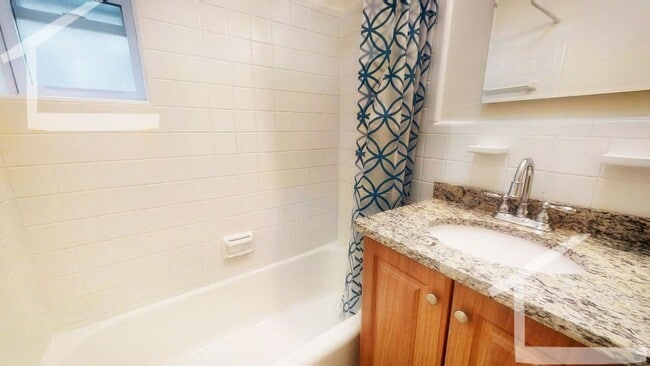 Building Photo - Nice Brookline 1BR!