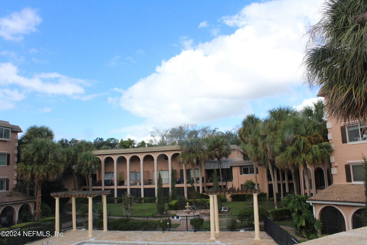 5375 Ortega Farms Blvd Unit 308, Jacksonville, FL 32210 Condo for