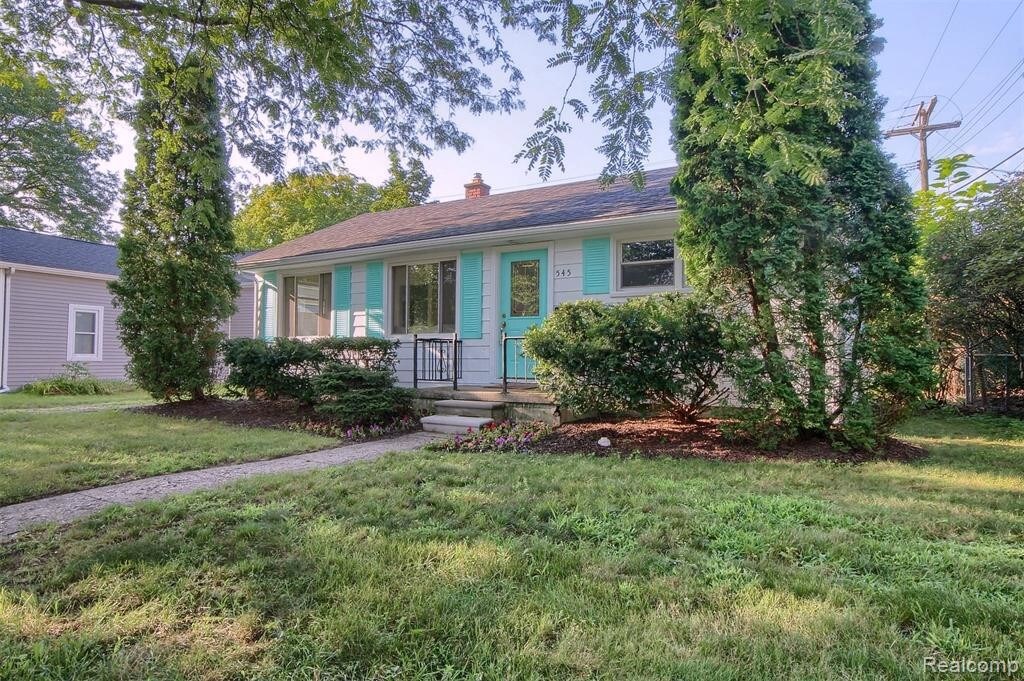 Foto principal - 545 Wing St