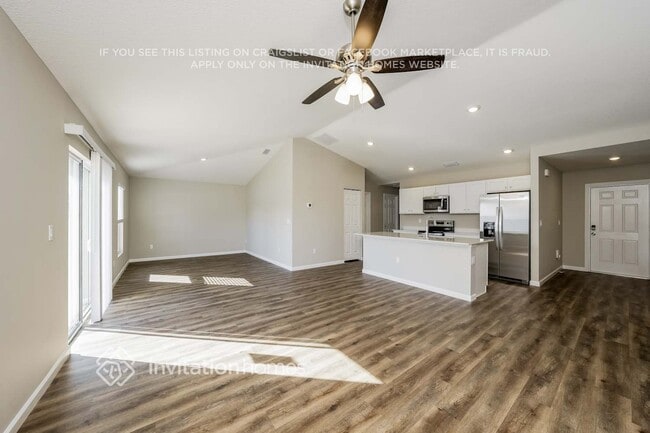 Foto del edificio - 739 SW Goodrich St