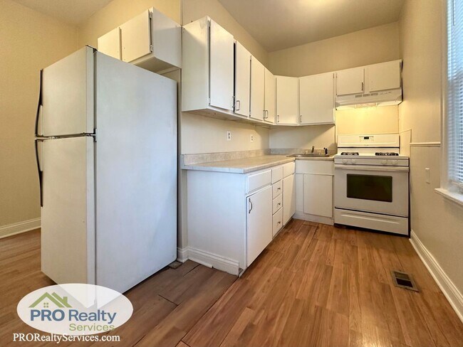 Foto del edificio - 3245 Cedar Ave S