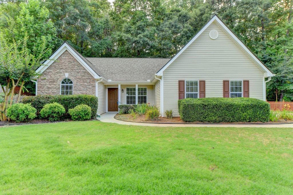 4692 Devencrest Ln, Buford, GA 30519 House Rental in Buford, GA
