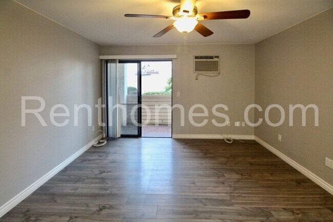 Foto del edificio - El Cajon, 1013-G S. Sunshine Ave, Wood Flo...