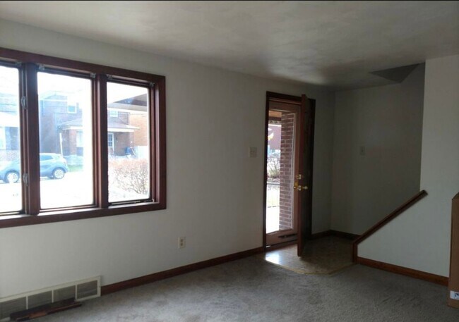 Foto del edificio - 1439-1441 Milan Ave