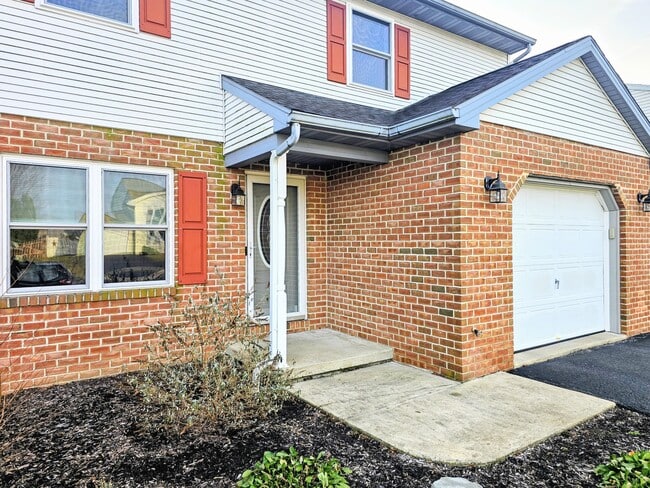 Building Photo - 91 Sunrise Cir