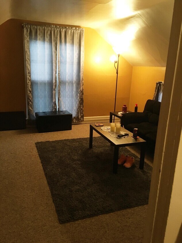 1100 Erwin St, Elkhart, IN 46514 House Rental in Elkhart, IN