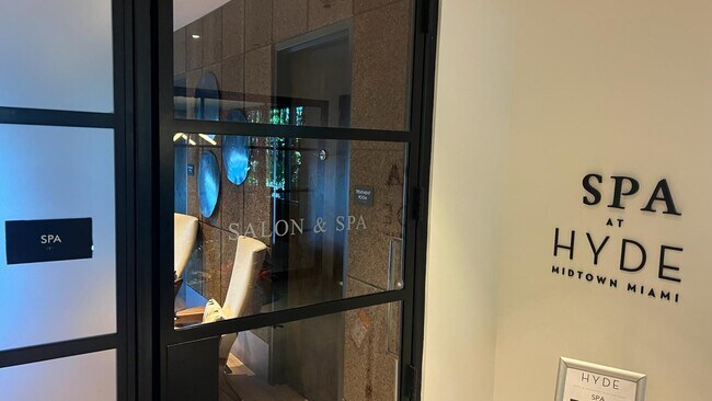 Photo - 121 NE 34th St Townhome