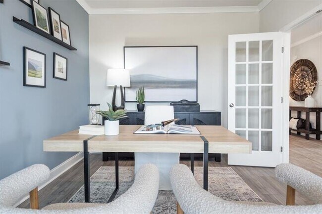 Foto del edificio - 6180 Misty Hill Ln