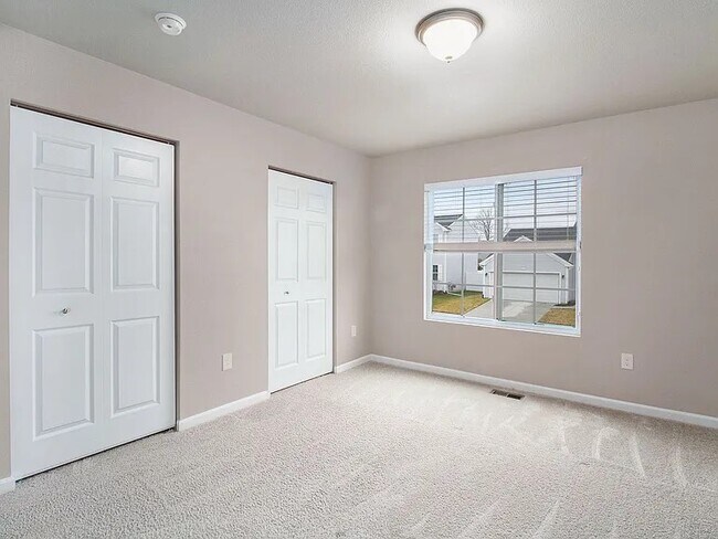Building Photo - 2778 Jordan River Dr