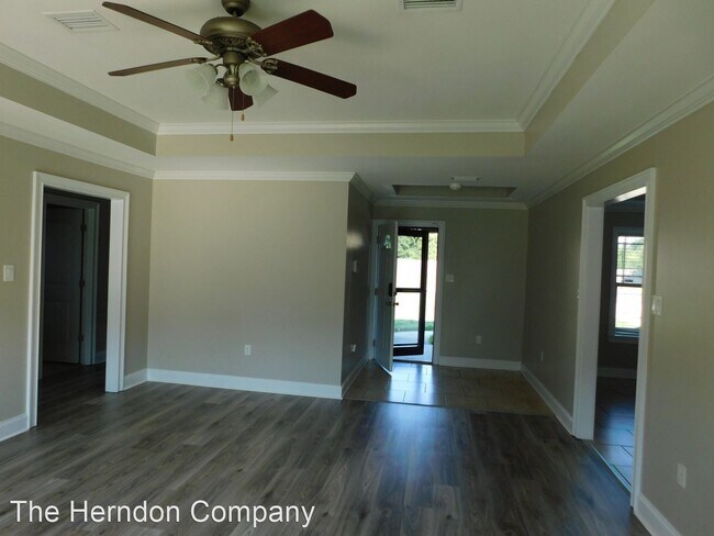 Building Photo - 3 br, 2 bath House - 14 N. Moody Drive