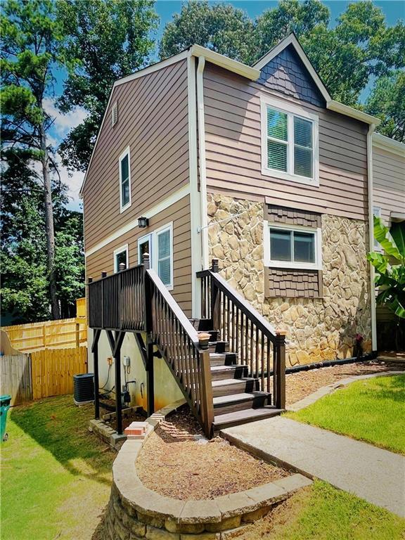 Foto del edificio - 1330 Ridgecrest Ln SE