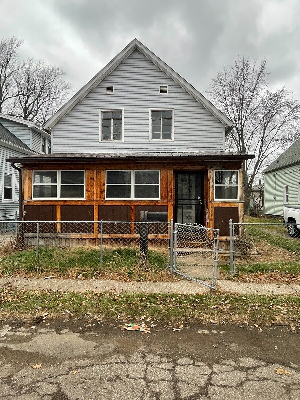 5910 Pilsen Ave Unit 1, 2, Cleveland, OH 44102 Room for Rent in