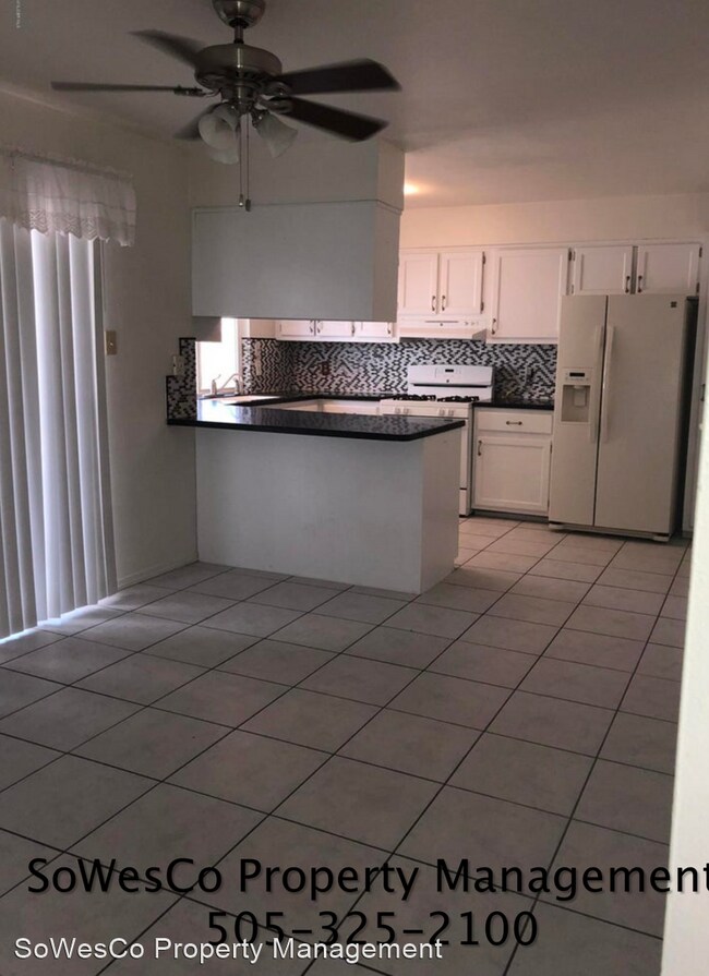 Foto del edificio - 3 br, 2 bath House - 2708 Crescent Ave