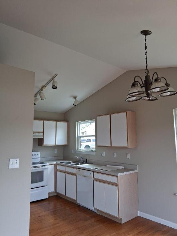 Building Photo - 5447 Ambrose Crossing
