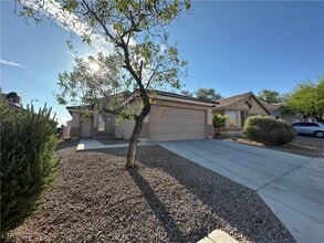 Building Photo - 2655 Amber Crest St