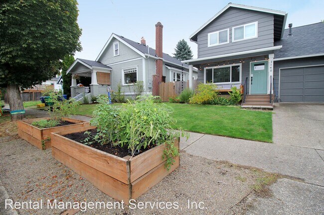 Building Photo - 3 br, 2 bath House - 3140 SE 23rd Ave