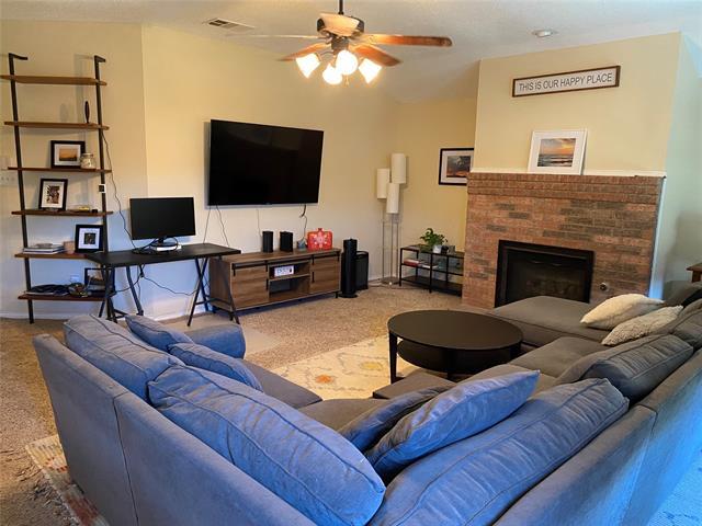 Foto del edificio - 4171 Freedom Ln
