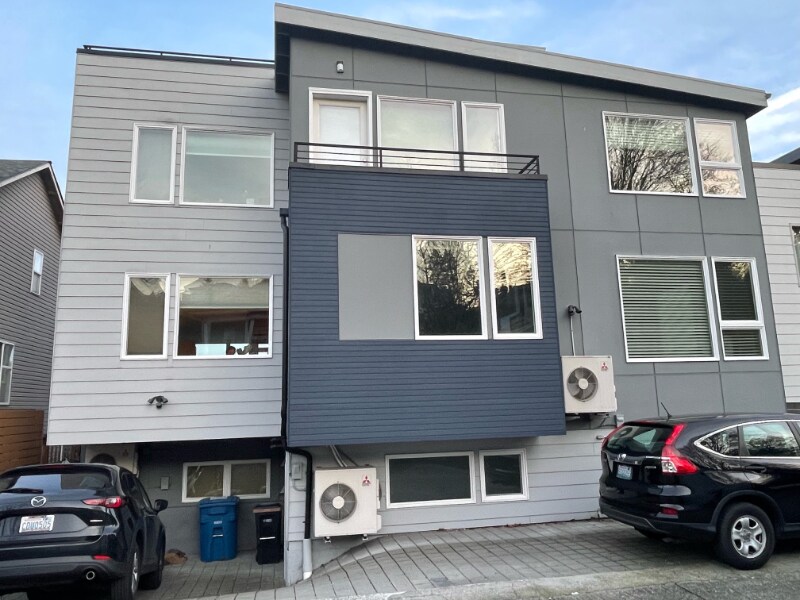 3045 21st Ave W, Seattle, WA 98199 Townhome Rentals in Seattle WA