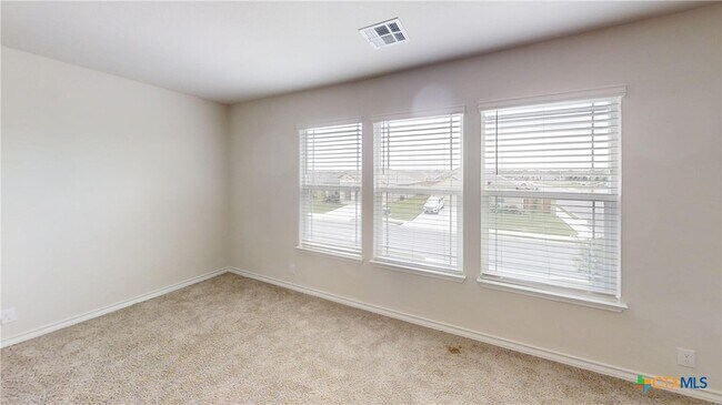 Foto del edificio - 602 Steele Shallows