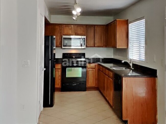 Foto del edificio - 11309 W Buchanan St