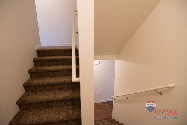 Building Photo - First Month Rent Free!